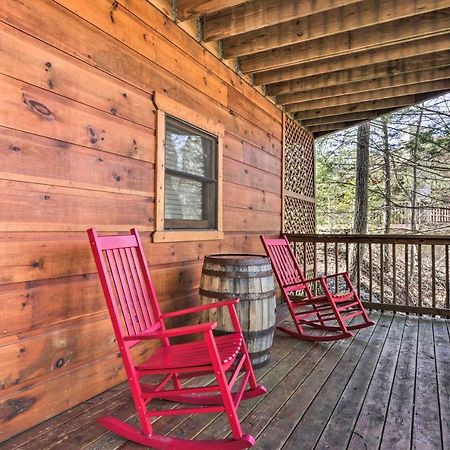 Вілла Cozy Cabin With Hot Tub In The Heart Of Піджен-Фордж Екстер'єр фото