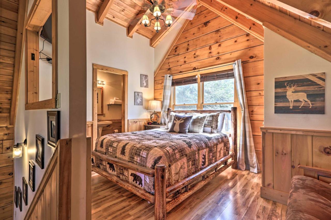 Вілла Cozy Cabin With Hot Tub In The Heart Of Піджен-Фордж Екстер'єр фото